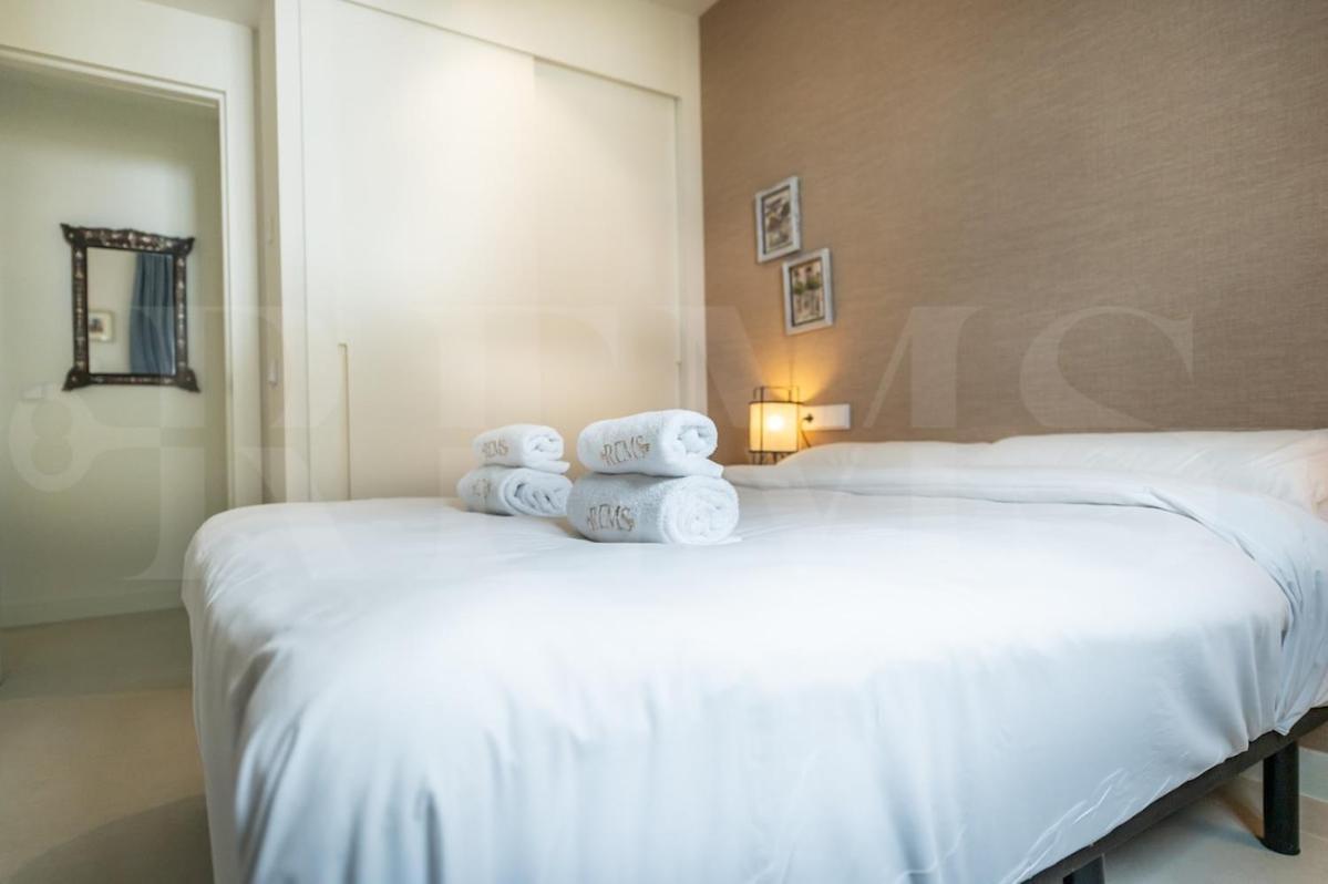 丰希罗拉Seaside Escape With Views, Pool And Parking Rems公寓 外观 照片