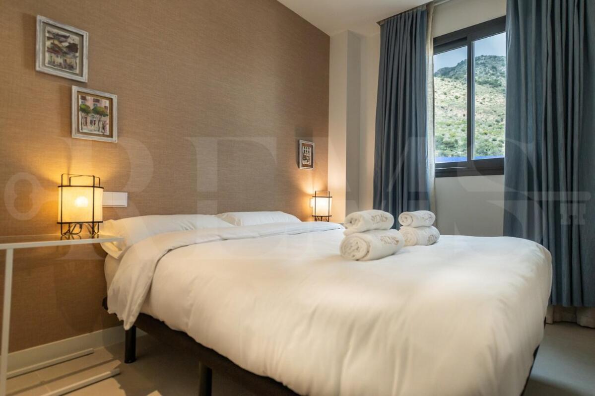 丰希罗拉Seaside Escape With Views, Pool And Parking Rems公寓 外观 照片