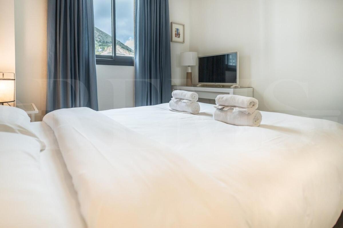 丰希罗拉Seaside Escape With Views, Pool And Parking Rems公寓 外观 照片