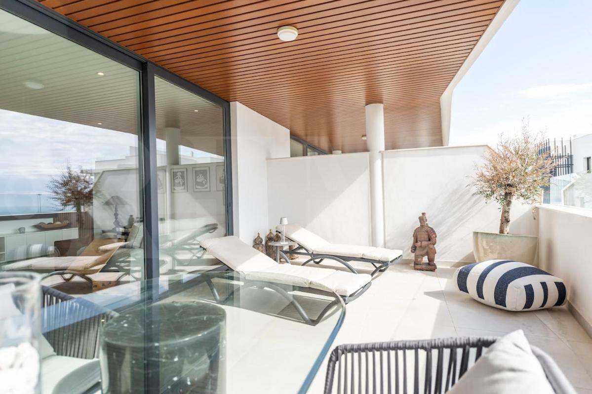 丰希罗拉Seaside Escape With Views, Pool And Parking Rems公寓 外观 照片